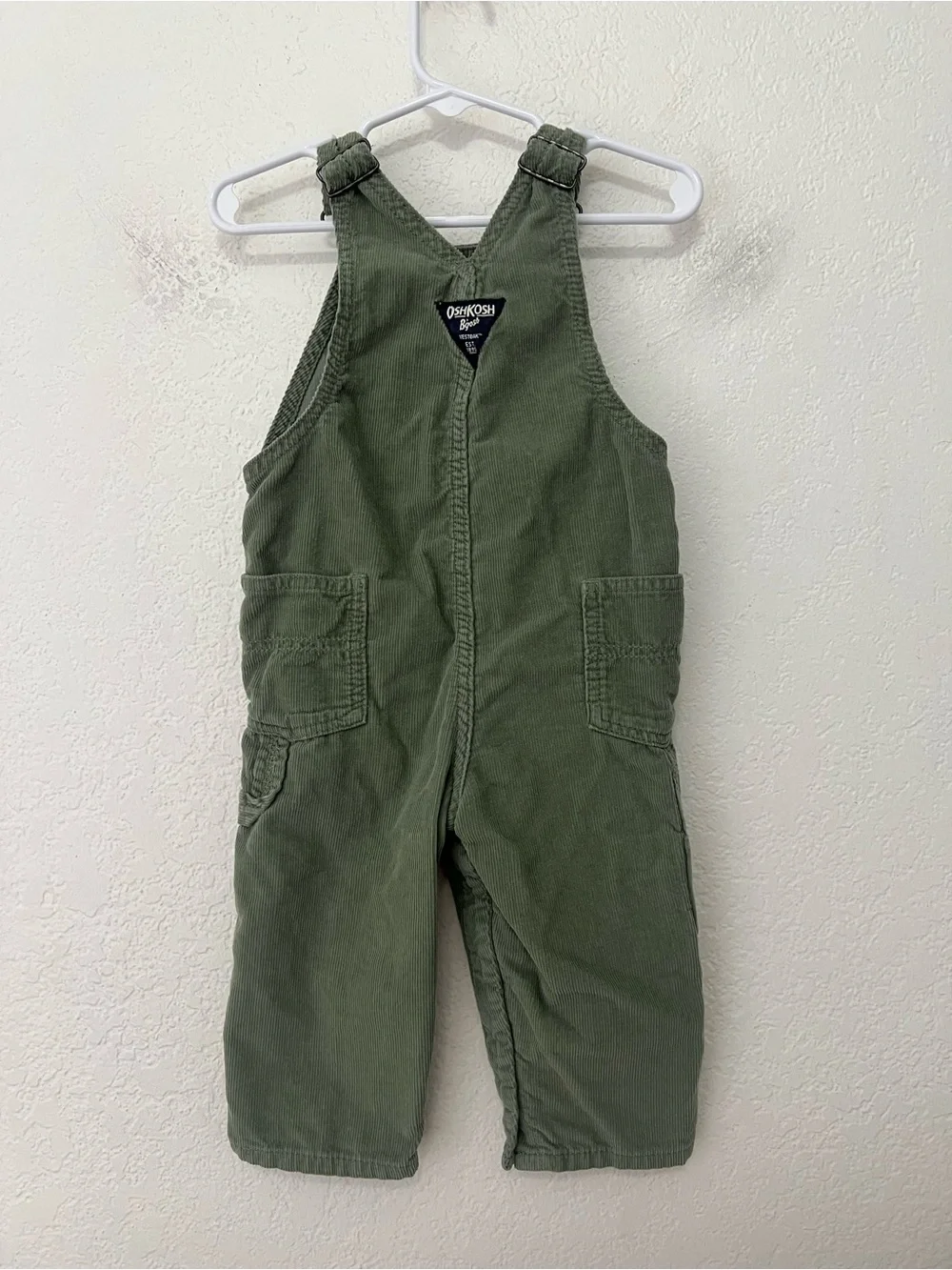 OshKosh B'gosh Olive Green Corduroy Toddler Adjustable Overalls Size 18 Months